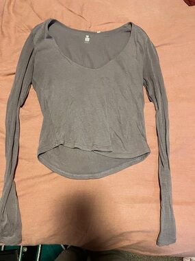 Me to We Scoop Neck Long Sleeve Top - Gray